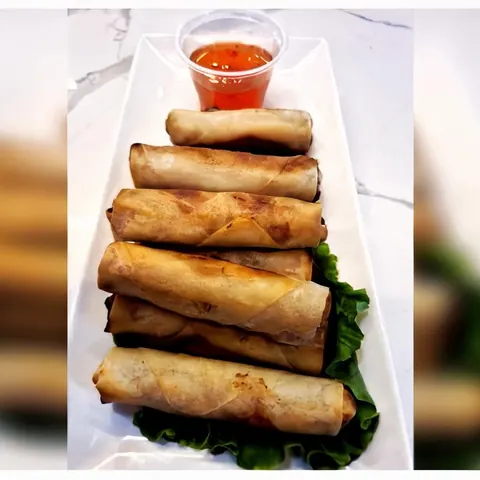 Crispy pork spring rolls